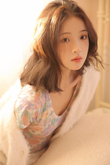 美人李智贤